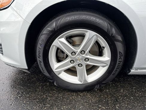 Used 2021 Chevrolet Malibu LS image 10