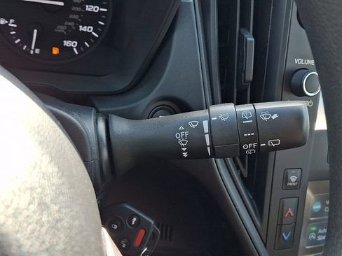 Used 2025 Subaru Impreza 2.0i AWD/4WD image 23