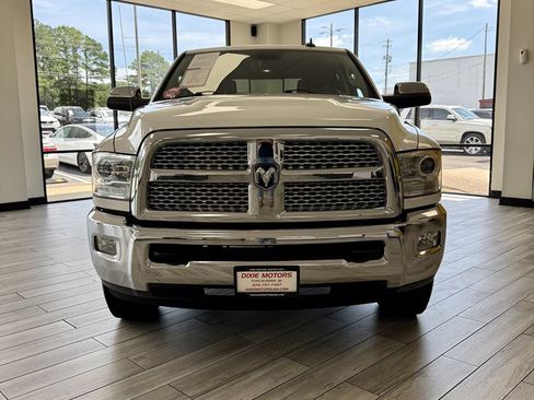 Used 2013 RAM 2500 Laramie w/ Convenience Group AWD/4WD image 2