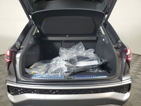 New 2026 Audi Q3 quattro 2.0T image 9