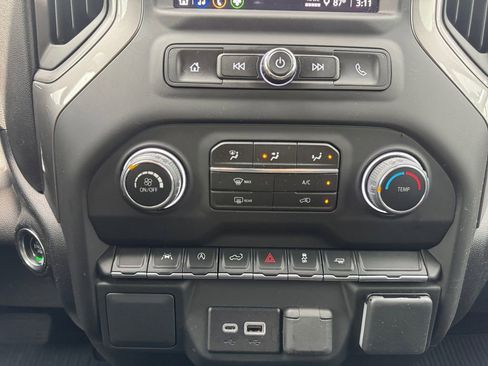 Used 2024 Chevrolet Silverado 1500 Custom RWD image 20