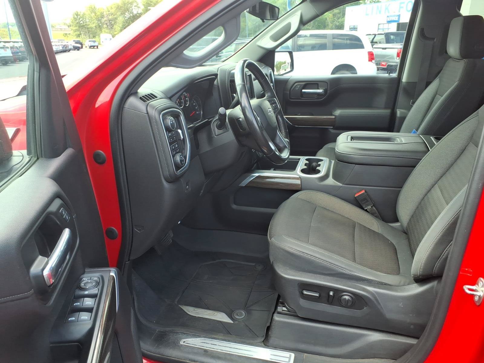 Used 2019 Chevrolet Silverado 1500 RST w/ All-Star Edition AWD/4WD image 10