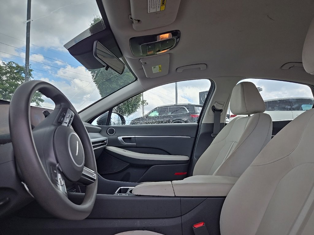 Used 2024 Hyundai Sonata SEL FWD image 29