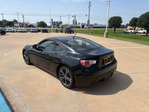 Used 2013 Scion FR-S RWD image 7
