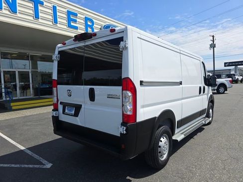 Used 2023 RAM ProMaster 2500 image 7