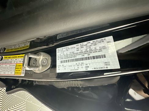 Used 2025 Ford Escape Active image 12