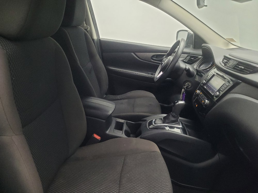 Used 2020 Nissan Rogue Sport S FWD image 21