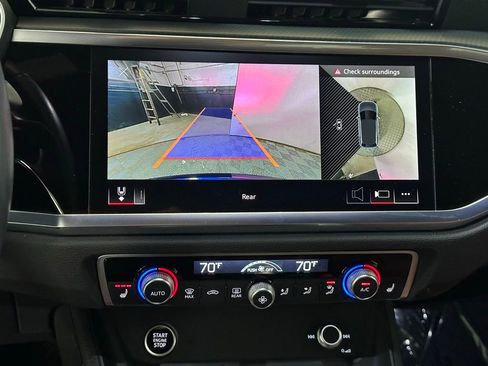 Used 2023 Audi Q3 2.0T Premium Plus w/ Premium Plus Package image 18