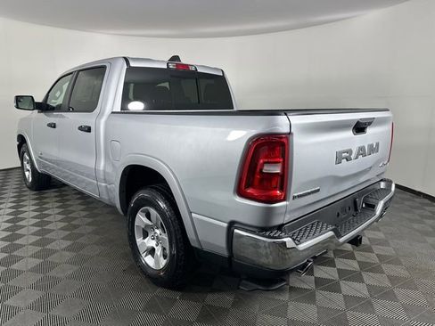 New 2026 RAM 1500 4x4 Crew Cab image 4