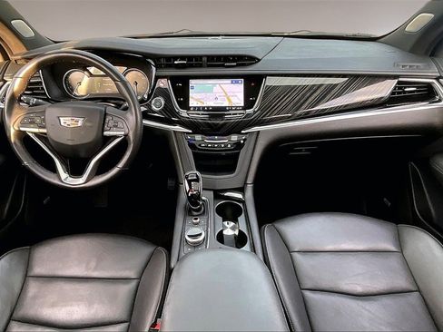 New 2025 Cadillac XT6 Premium Luxury image 15