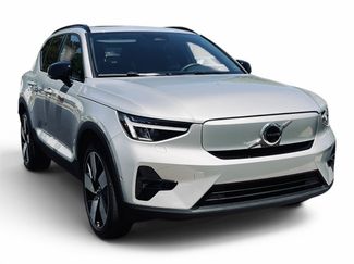 Used 2023 Volvo XC40 Recharge Ultimate AWD/4WD video 2