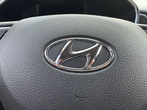 Used 2020 Hyundai Santa Fe SEL w/ Convenience Package image 48
