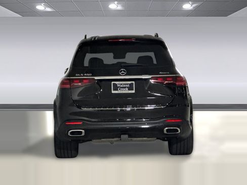New 2026 Mercedes-Benz GLS 450 4MATIC image 9