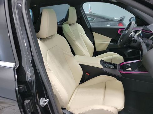 Used 2025 BMW X3 xDrive30i w/ Premium Package image 20