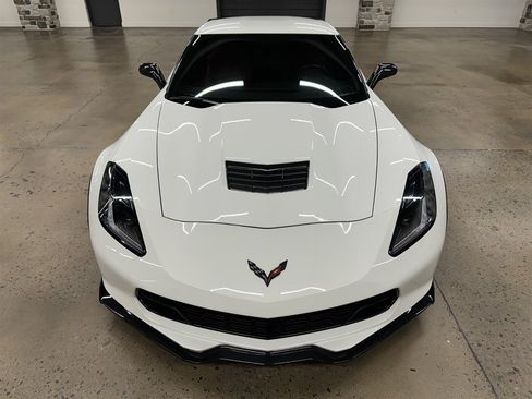 Used 2017 Chevrolet Corvette Grand Sport w/ Carbon Flash Badge Package RWD image 24