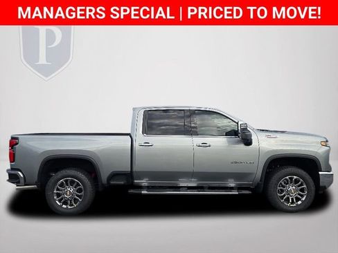 New 2026 Chevrolet Silverado 2500 LTZ w/ LTZ Premium Package image 4