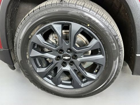 Used 2021 Chevrolet Traverse RS AWD/4WD image 35