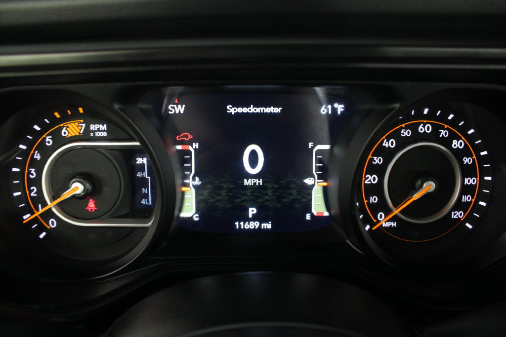 Used 2026 Jeep Wrangler Unlimited Sahara AWD/4WD image 18