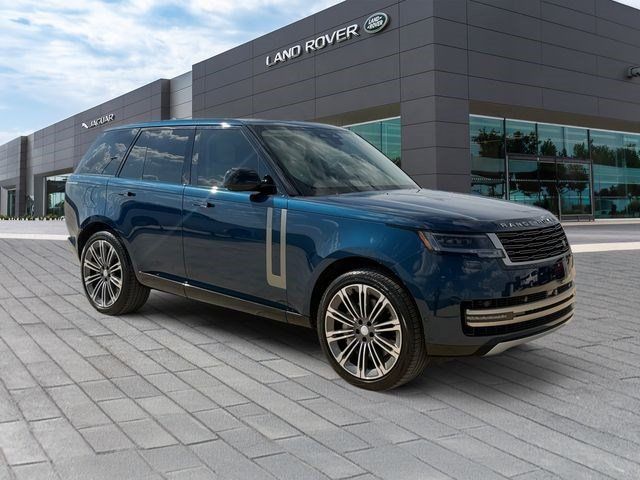 Used 2024 Land Rover Range Rover SE AWD/4WD image 7