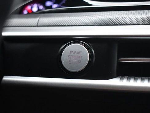 Used 2022 Kia K5 GT-Line image 38