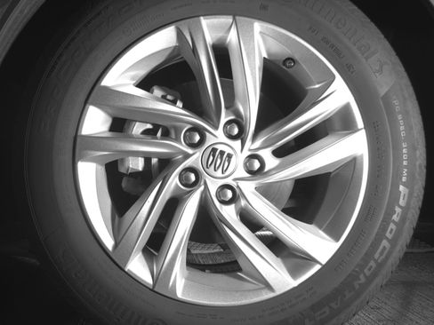 Used 2025 Buick Envista Sport Touring FWD image 12