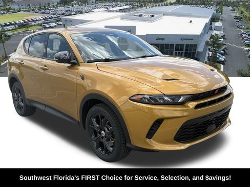 New 2025 Dodge Hornet GT w/ GT Blacktop Package image 2