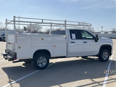 Used 2022 Chevrolet Silverado 2500 W/T w/ WT Convenience Package image 2