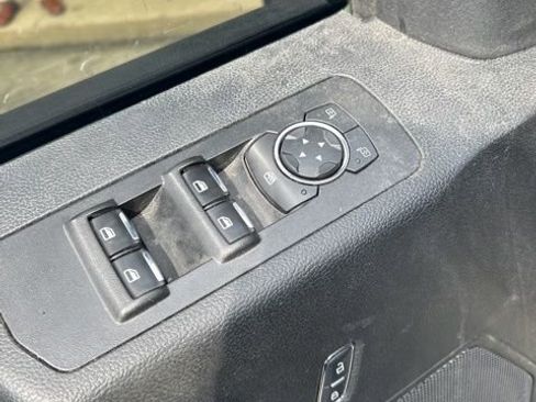 Used 2018 Ford F150 XLT w/ Equipment Group 302A Luxury image 14