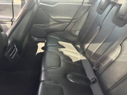 Used 2014 Tesla Model S P85 RWD image 12