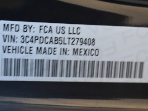 Used 2020 Dodge Journey SE w/ SE Popular Equipment Group image 38