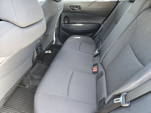 Used 2023 Toyota Corolla Cross LE w/ Moonroof Package FWD image 37