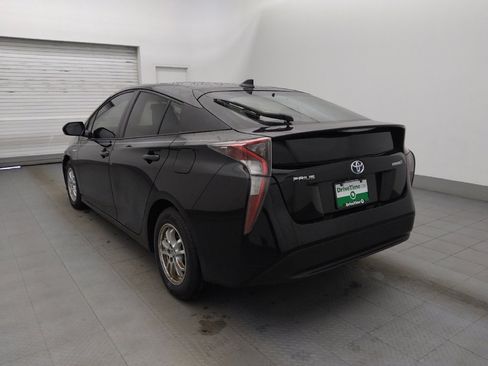 Used 2016 Toyota Prius Four image 5