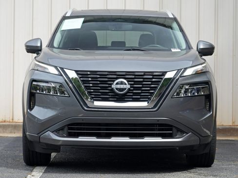 Used 2022 Nissan Rogue SL w/ SL Premium Package FWD image 6