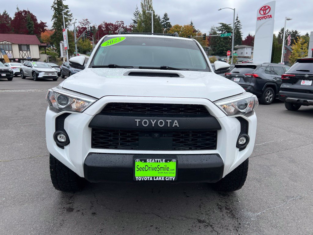 Used 2023 Toyota 4Runner SR5 AWD/4WD image 2