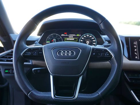 Used 2023 Audi e-tron GT Premium Plus AWD/4WD image 31