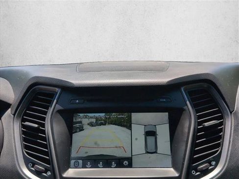 Used 2017 Hyundai Santa Fe Sport w/ 2.0T Ultimate Tech Package 05 FWD image 13
