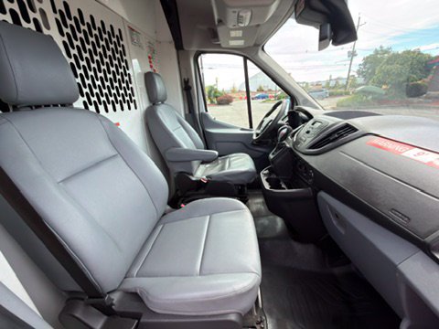 Used 2018 Ford Transit 150 148 Medium Roof RWD image 19