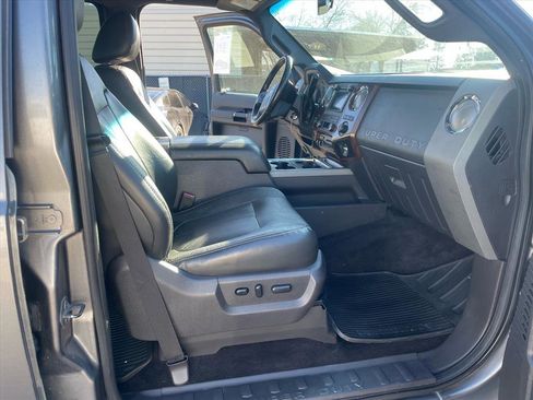 Used 2011 Ford F250 Lariat w/ Lariat Ultimate Pkg image 13
