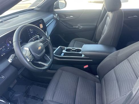 Certified 2025 Chevrolet Equinox LT image 17