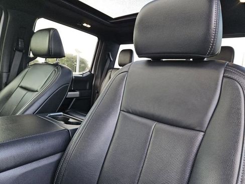 Used 2022 Ford F250 Lariat w/ Tremor Off-Road Package image 26