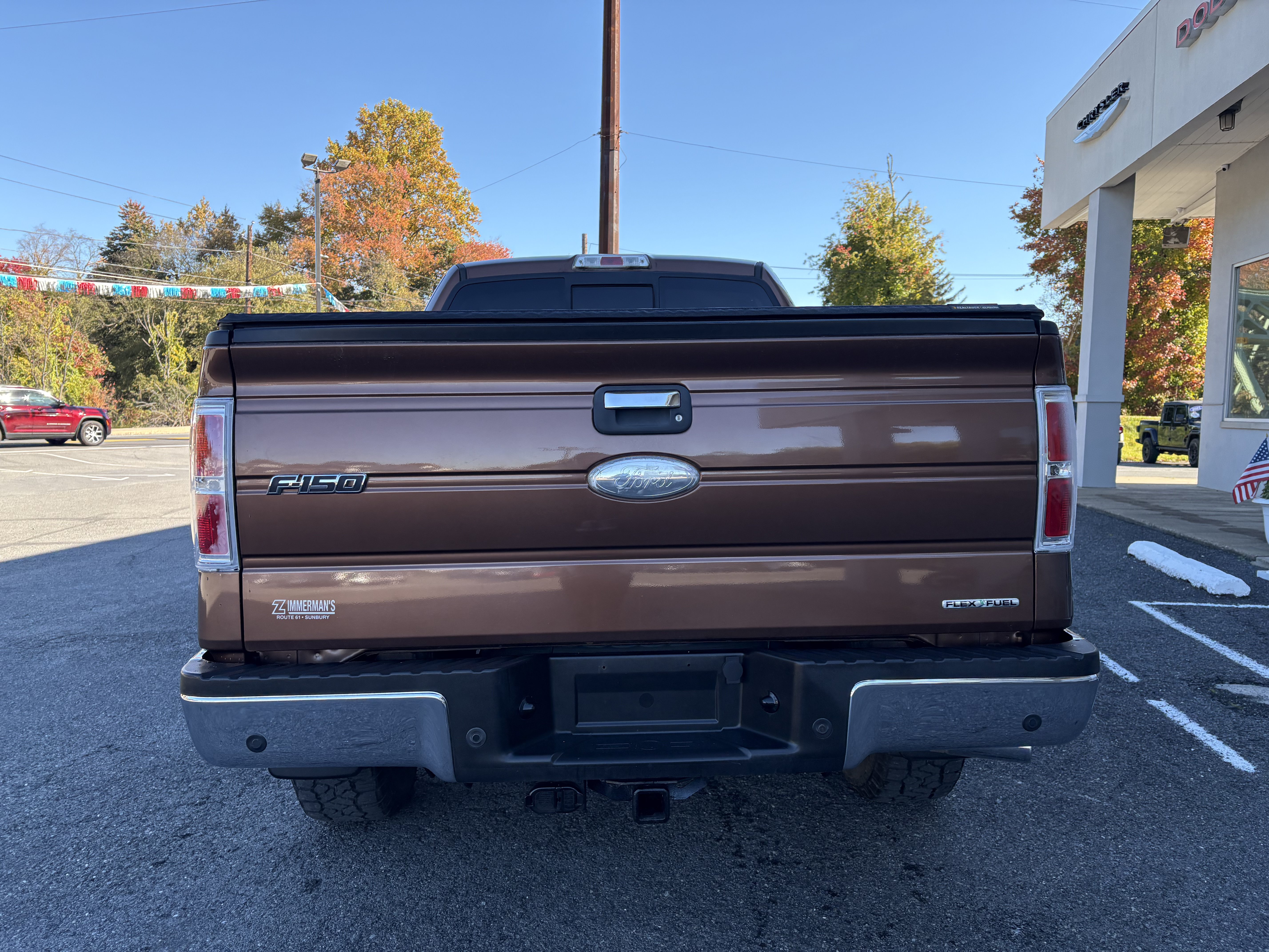 Used 2011 Ford F150 XLT w/ XLT Chrome Pkg AWD/4WD image 9