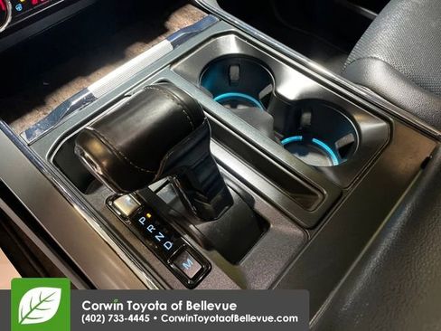 Used 2021 Ford F150 Lariat w/ Equipment Group 502A High image 24