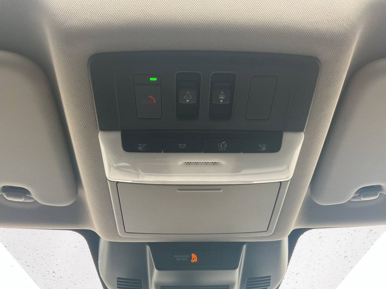 Used 2023 Nissan Rogue SL w/ SL Premium Package FWD image 16