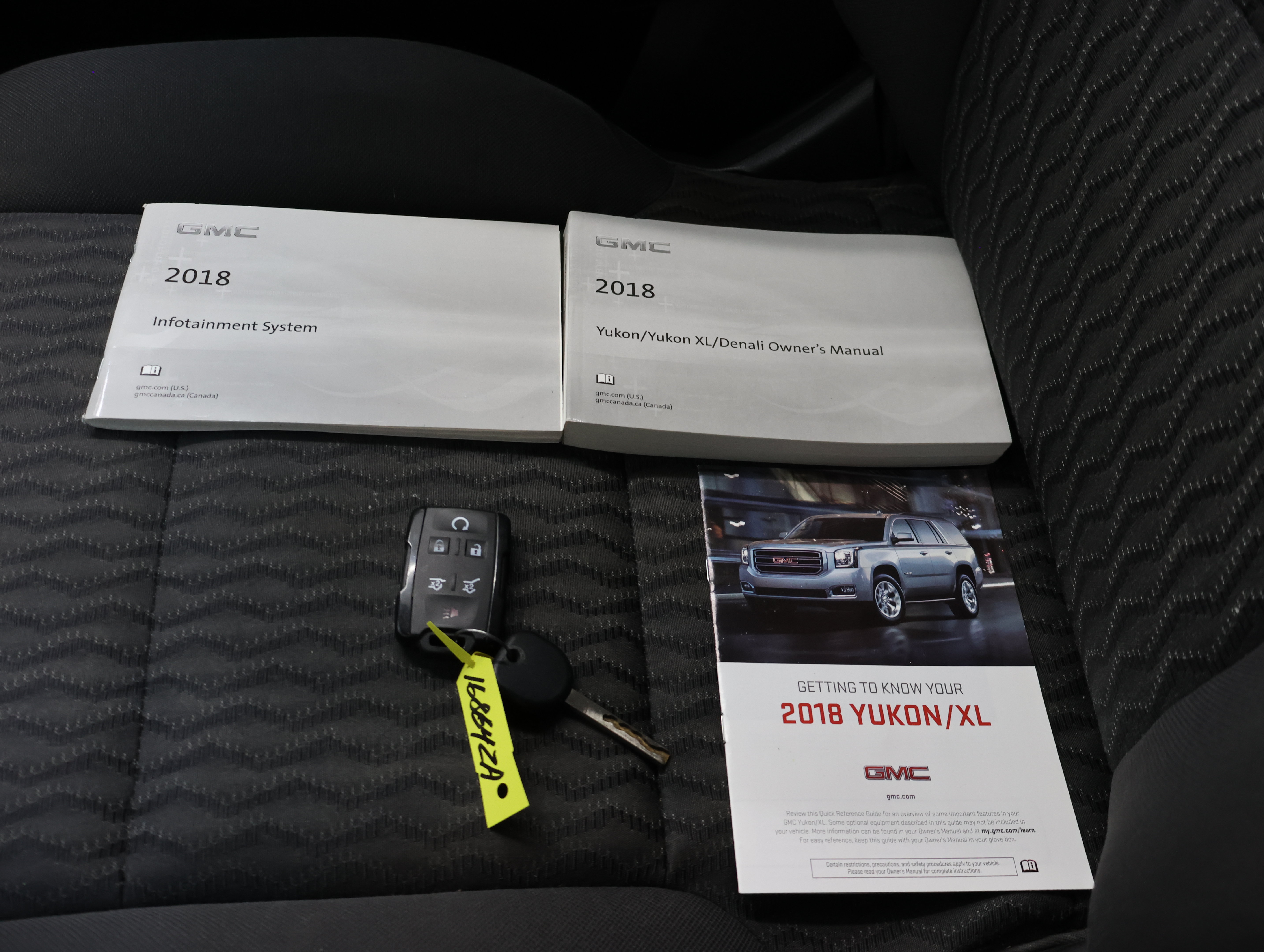 Used 2018 GMC Yukon SLE w/ SLE Value Package AWD/4WD image 59