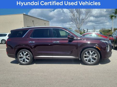 Used 2021 Hyundai Palisade Limited image 3