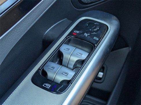 New 2026 Mercedes-Benz GLC 300 GLC 300 image 24