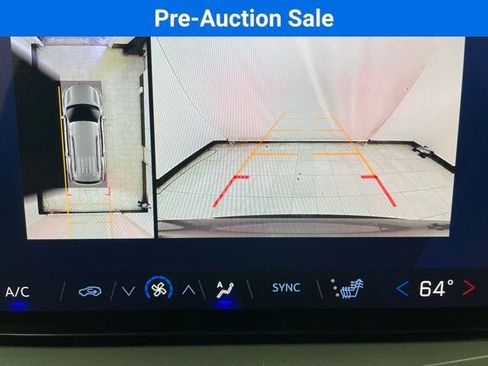 Certified 2024 Chevrolet Traverse LT image 4