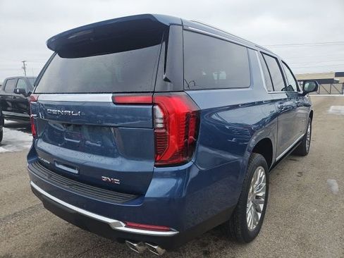 New 2026 GMC Yukon XL Denali w/ Sun & Power Step Package image 5