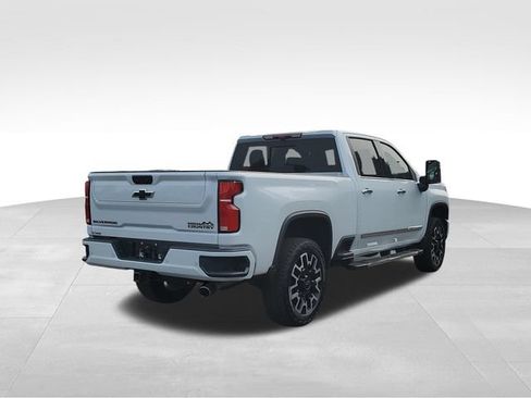 Certified 2026 Chevrolet Silverado 2500 High Country w/ High Country Premium Package AWD/4WD image 3