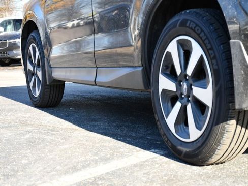 Used 2017 Subaru Forester 2.5i w/ Alloy Wheel Package image 8